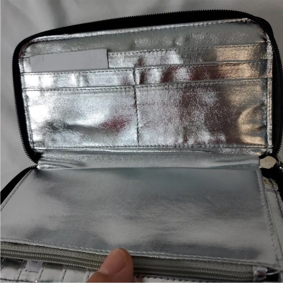 Don Ed Hardy Wallet NWT - Picture 10 of 11